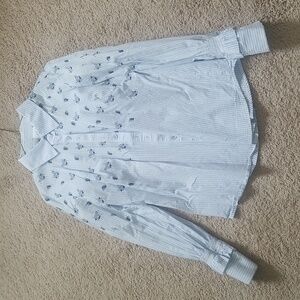 Cabi button up